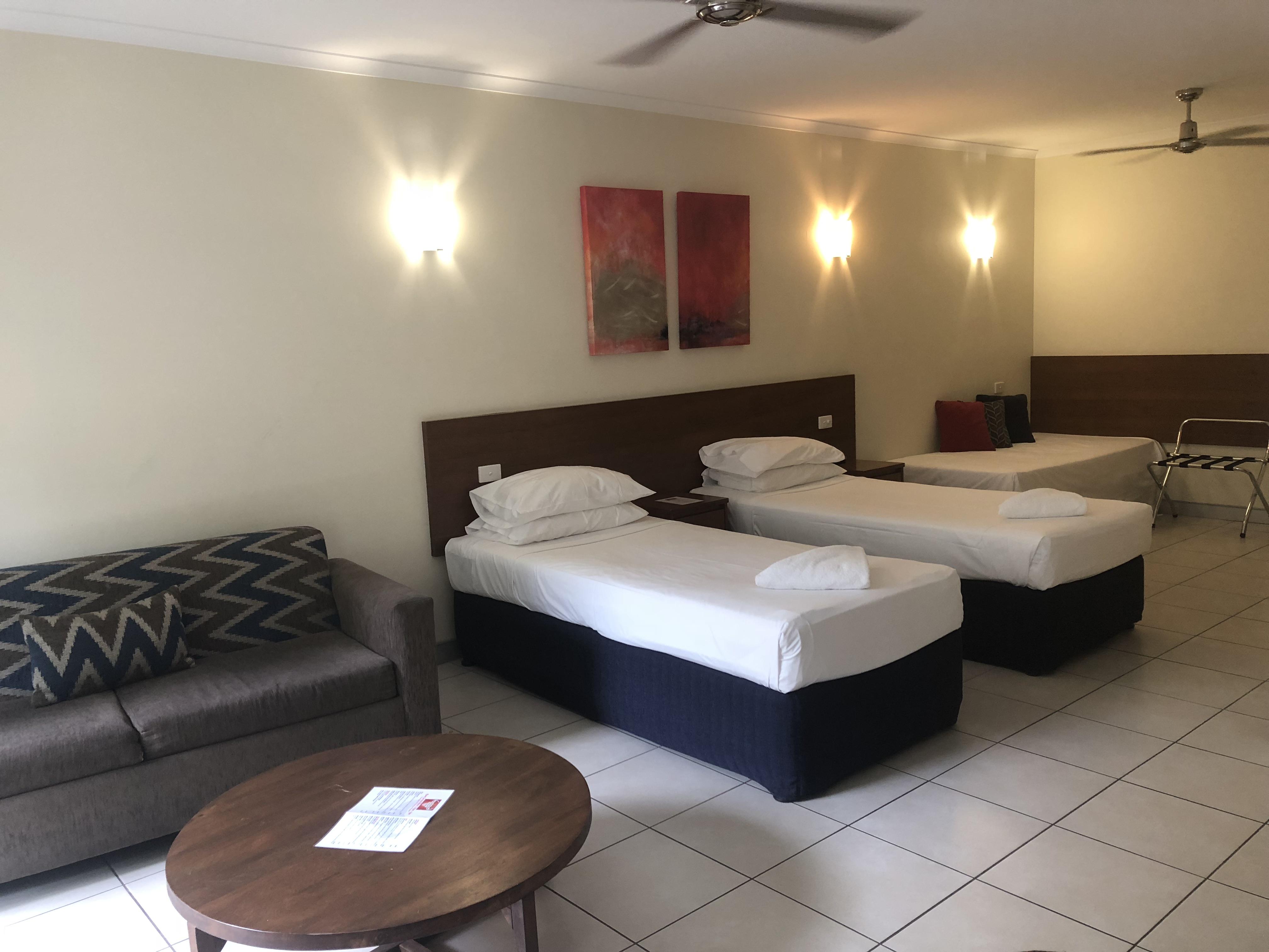 Cairns Queenslander Hotel y Apartamentos Exterior foto
