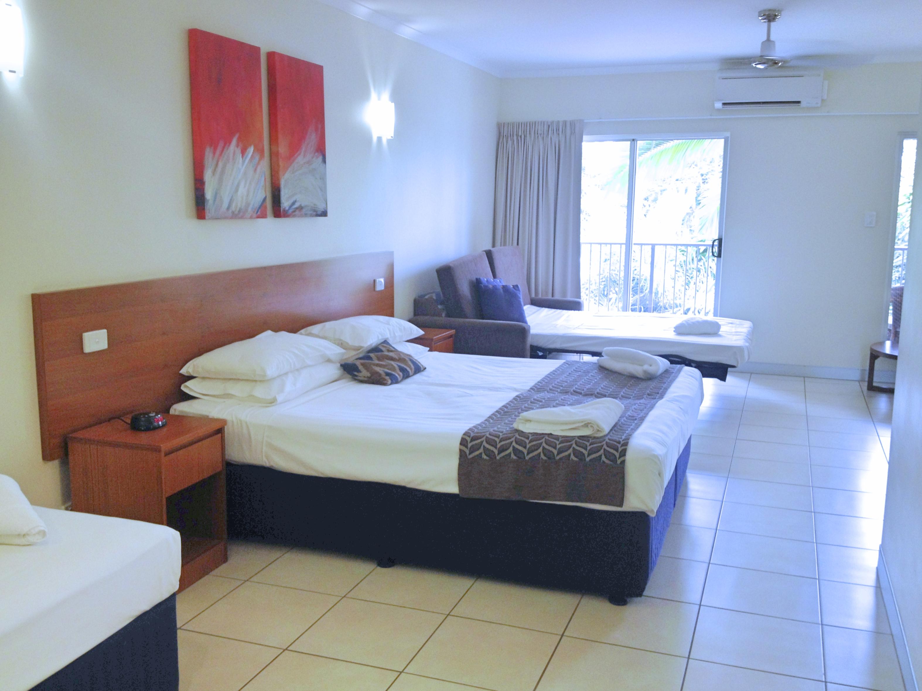 Cairns Queenslander Hotel y Apartamentos Exterior foto